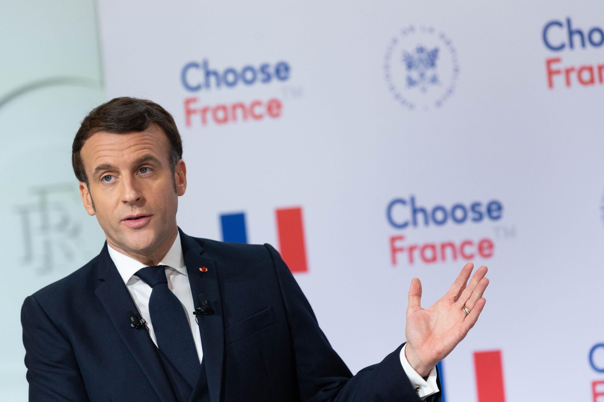 Sommet Choose France 2025 : La France cherche à attirer des investisseurs étrangers malgré une conjoncture économique difficile